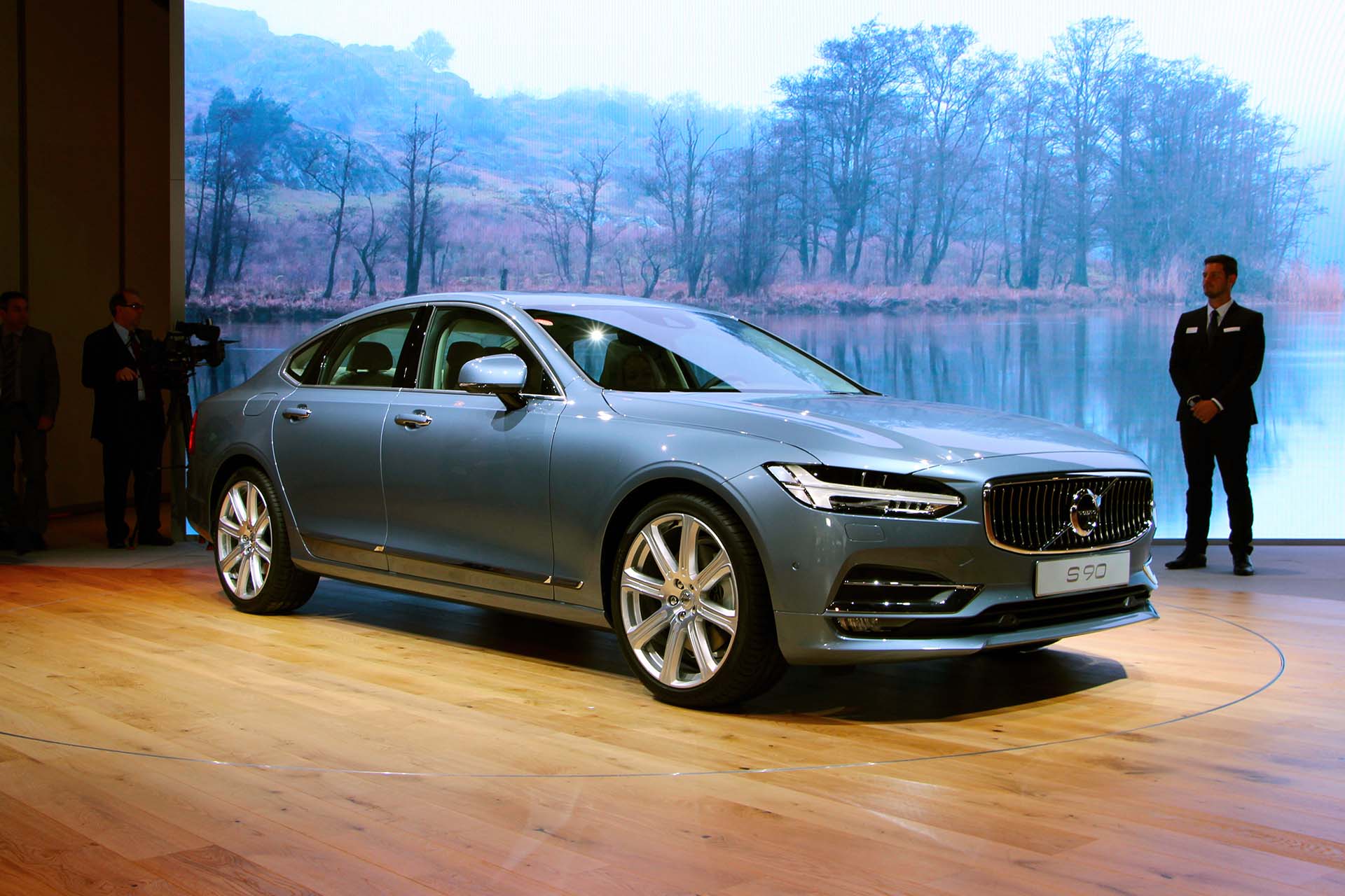 Volvo showed off the S90, with its signature Mjolnir headlights. It's a handsome look that works to convey an air of quiet confidence – the T8 hybrid manages 410 hp, so plenty of confidence on tap.